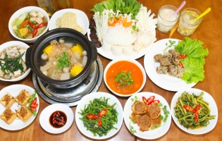 Top 8 Quán ăn chay ngon nhất Sài Gòn