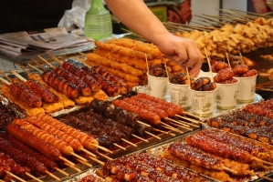 Top 9 Món ăn vỉa hè hấp dẫn tại Đà Nẵng